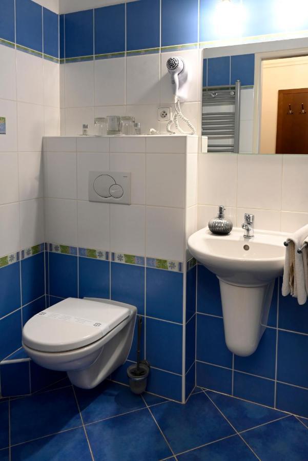 Hotel Boucek Kroměříž المظهر الخارجي الصورة