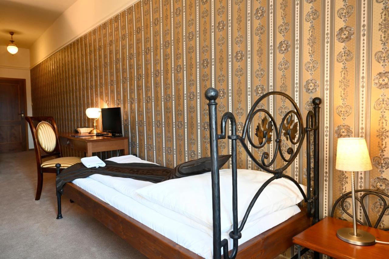 Hotel Boucek Kroměříž المظهر الخارجي الصورة