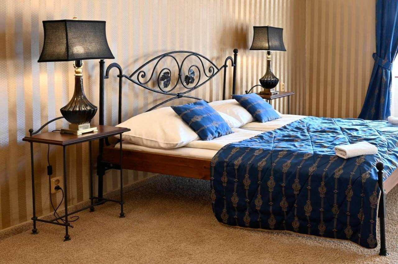 Hotel Boucek Kroměříž المظهر الخارجي الصورة